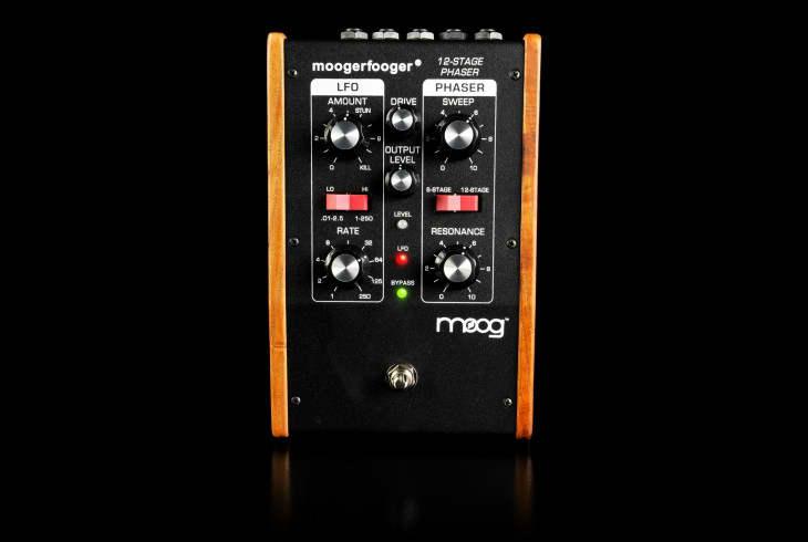 Изображение продукта Moog MF-103 12-Stage Phaser аналоговый процессор эффектов  - 1