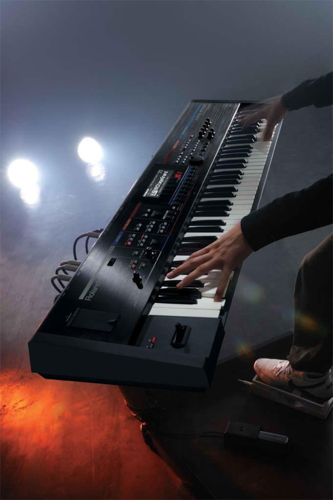 Изображение продукта Roland JUNO-STAGE сценический синтезатор  - 7